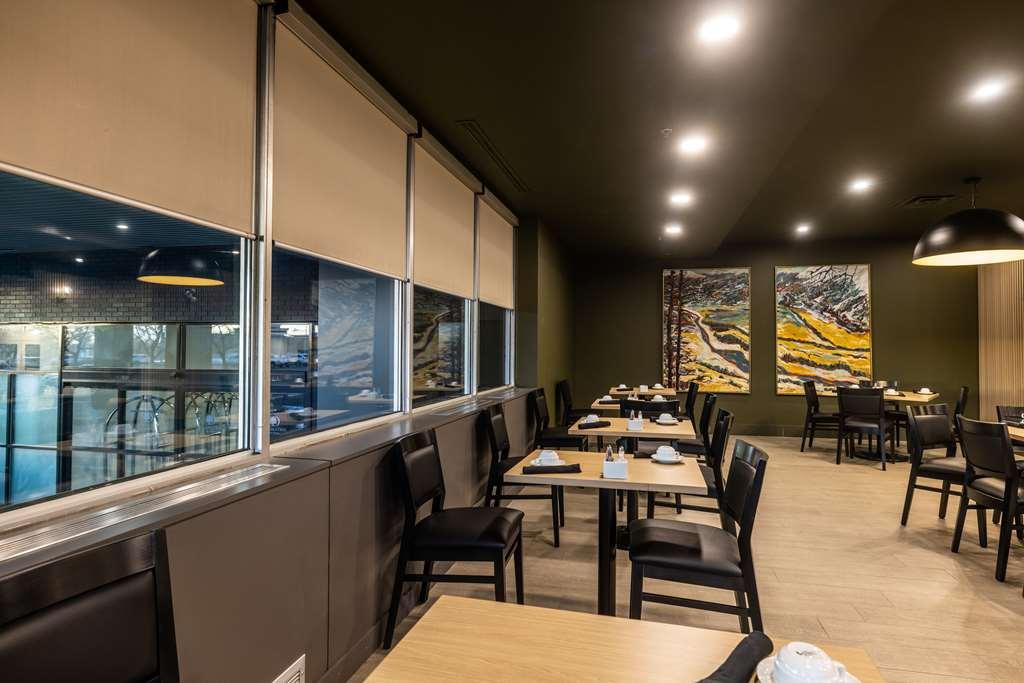 Doubletree By Hilton Calgary North Hotel Restaurant billede
