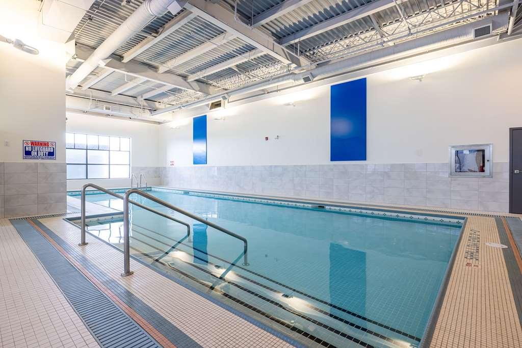 Doubletree By Hilton Calgary North Hotel Faciliteter billede
